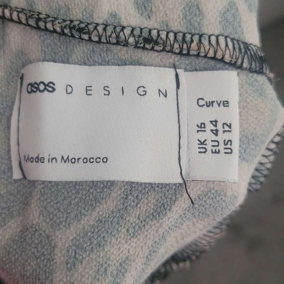 ASOS leopard print jumpsuit - Picture 2 of 2